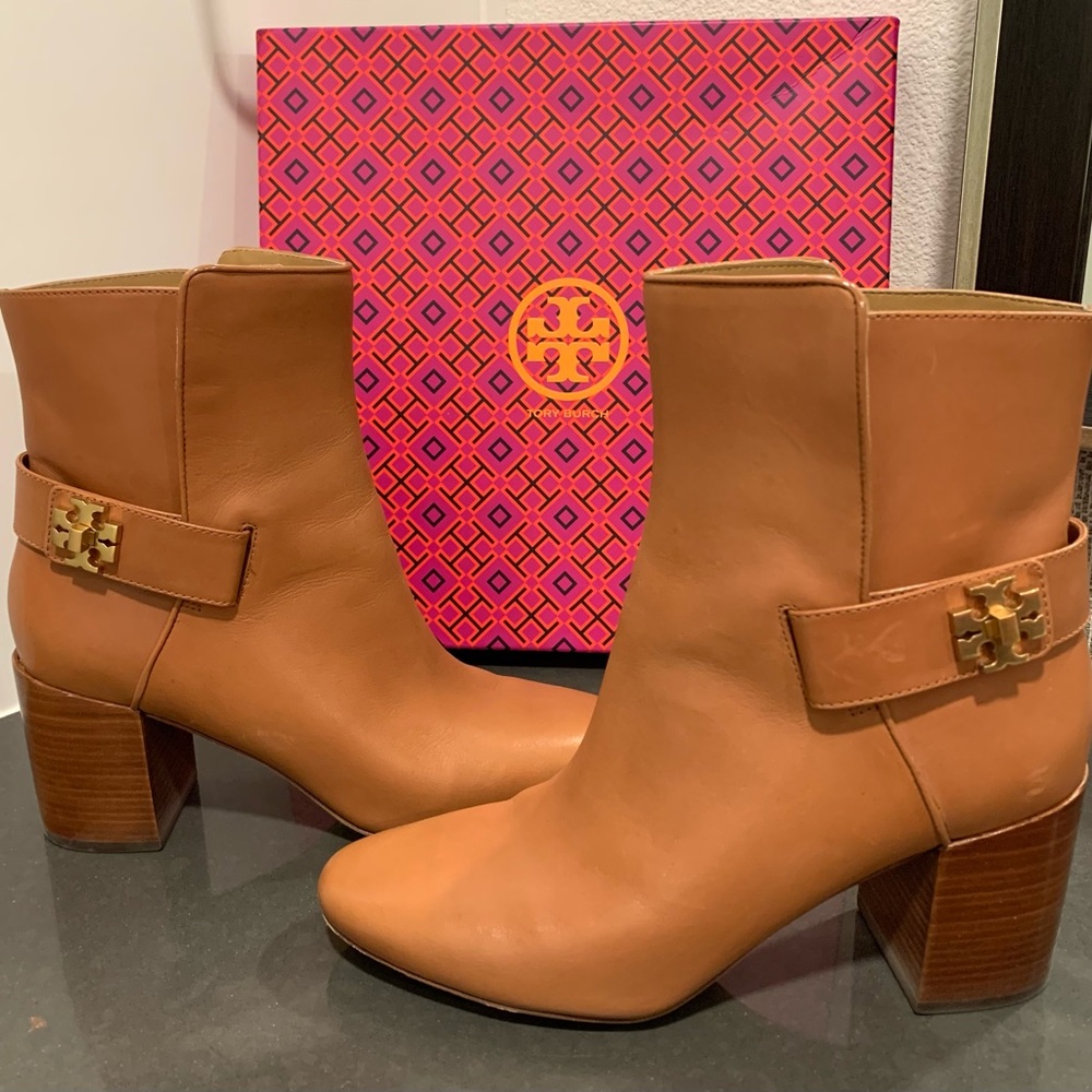 Tory Burch Kira 70MM Bootie, Tan